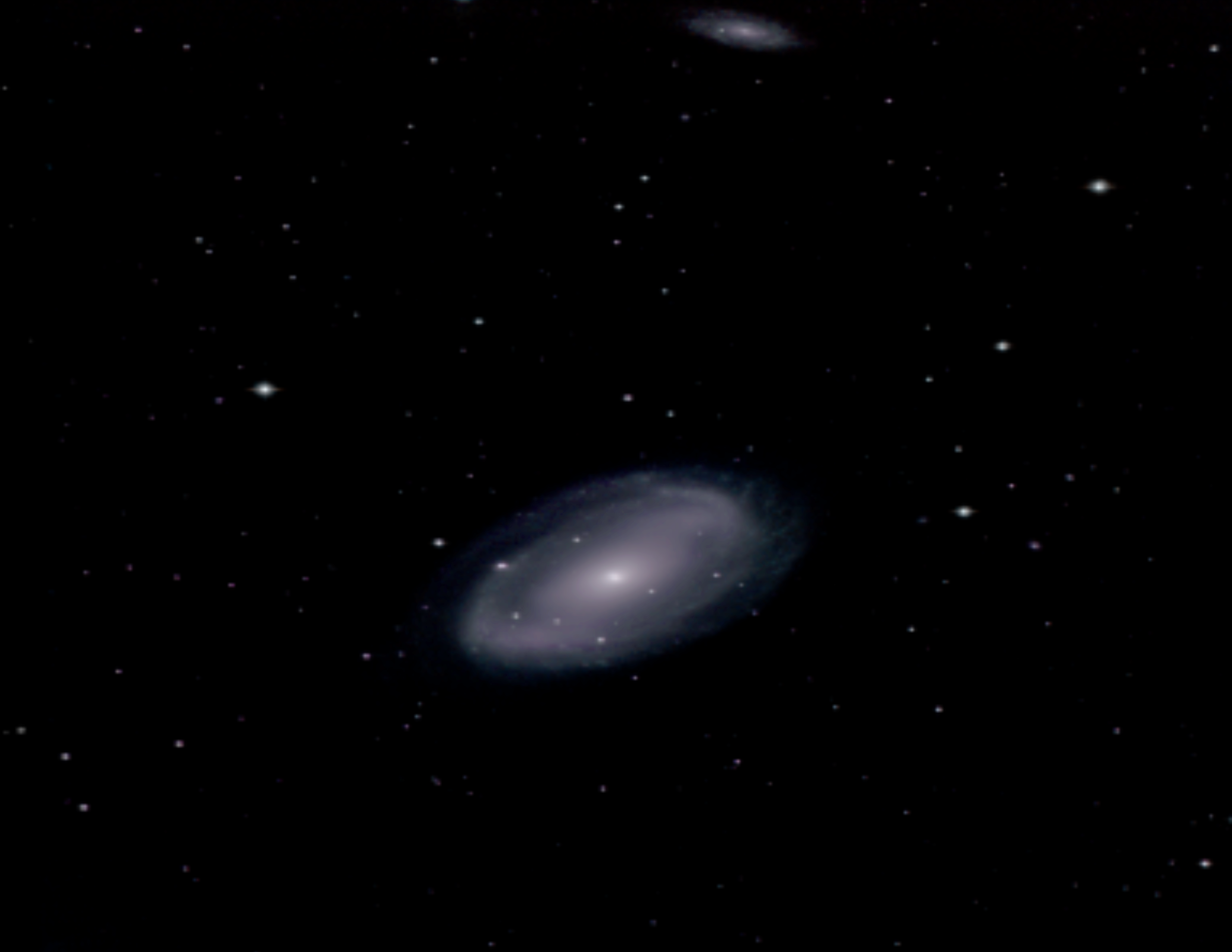 NGC 4725